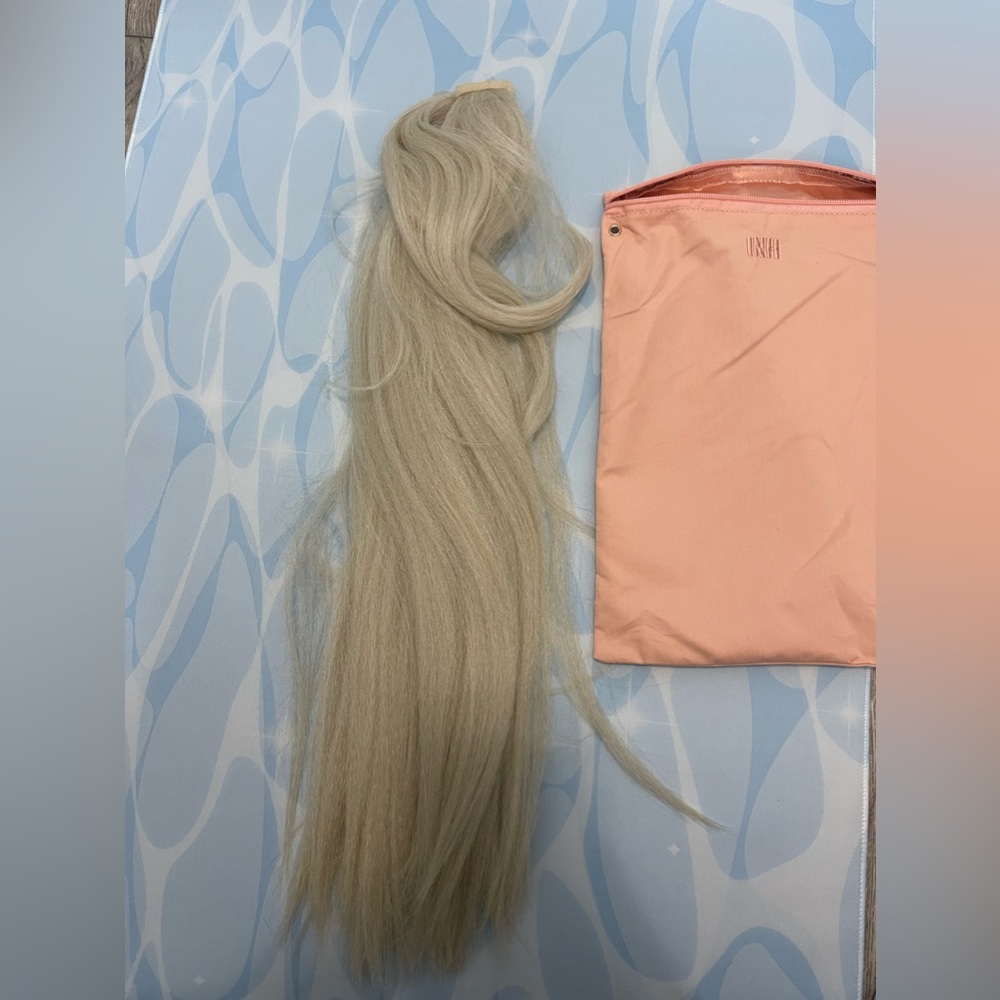 INH Miya Ponytail